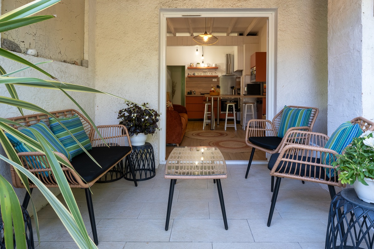 La Ferme Saint-Antoine-Gassin - Locations Grangier - Appartement Camélia La Ferme Saint-Antoine-Gassin - Locations Grangier - Appartement Camélia